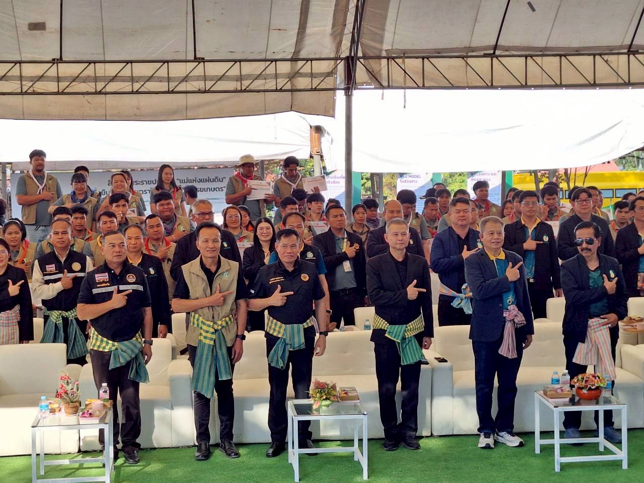 title - ผู้ตรวจราชการ ส.ป.ก. ร่วมเป็นเกียรติในพิธีปิดและมอบเกียรติบัตรแก่เยาวชนเกษตรกรรุ่นใหม่ โครงการพัฒนาเกษตรกรชาวสวนยางรุ่นใหม่ตามการขับเคลื่อนนโยบายของกระทรวงเกษตรและสหกรณ์ ประจำปี 2569 ณ ศูนย์เรียนรู้ยางพาราจังหวัดนครพนม อำเภอเมืองนครพนม จังหวัดนครพนม